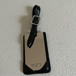 Tumi Luggage Tag Black Silver